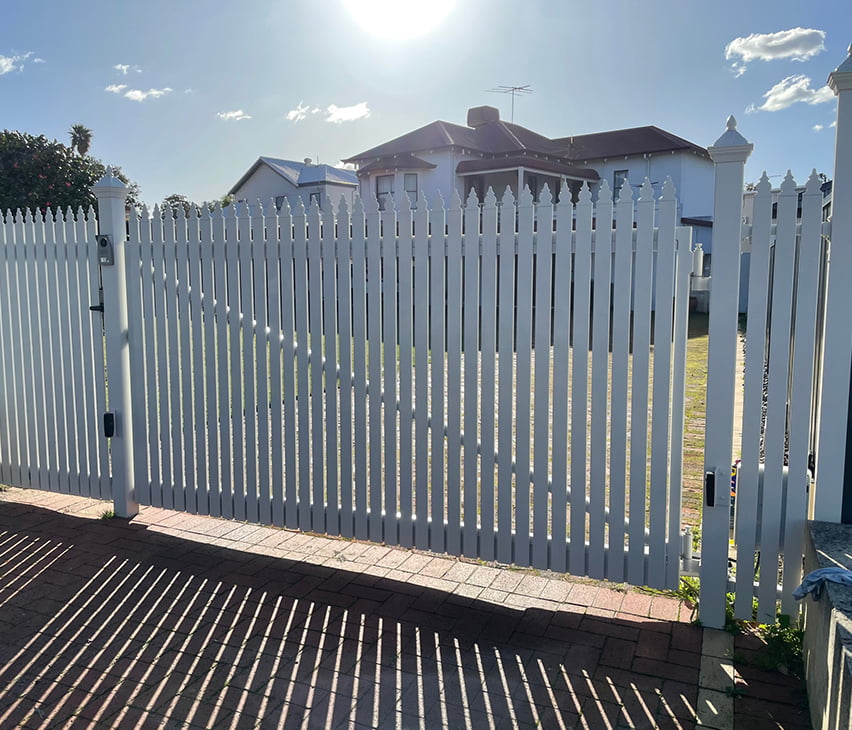 white picket automatic gate