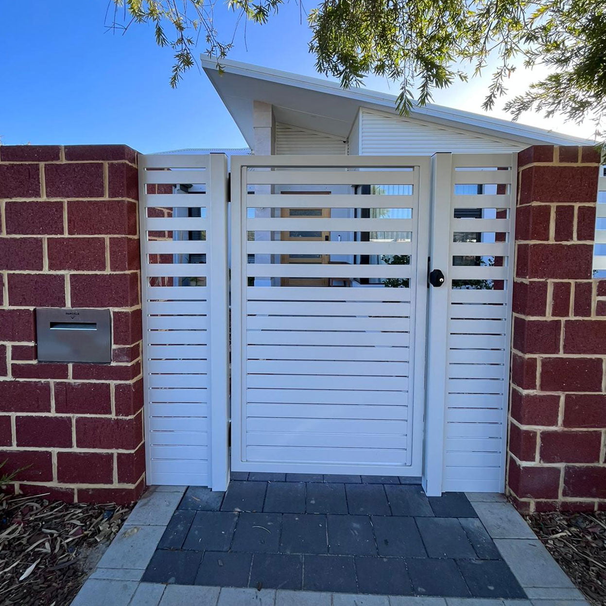 slat white gate